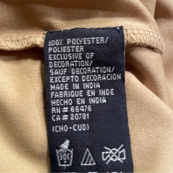 “Tommy jeans” Hilfiger gold with sequins midi
skirt size small - Picture 11 of 11